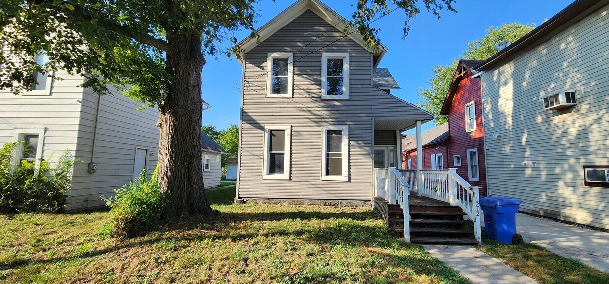 1212 Rowley Ave, Cleveland, OH 44109 House Rental in Cleveland, OH