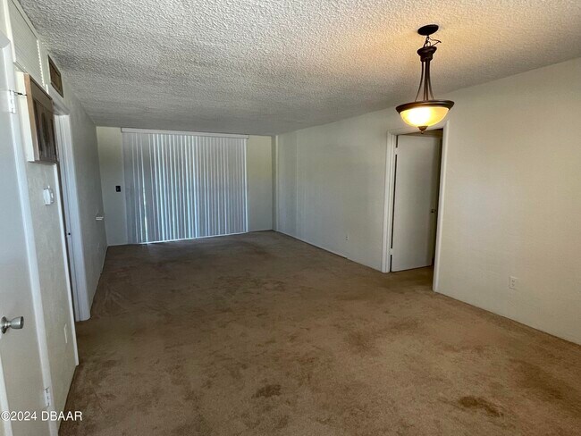 Foto del edificio - 2727 N Atlantic Ave