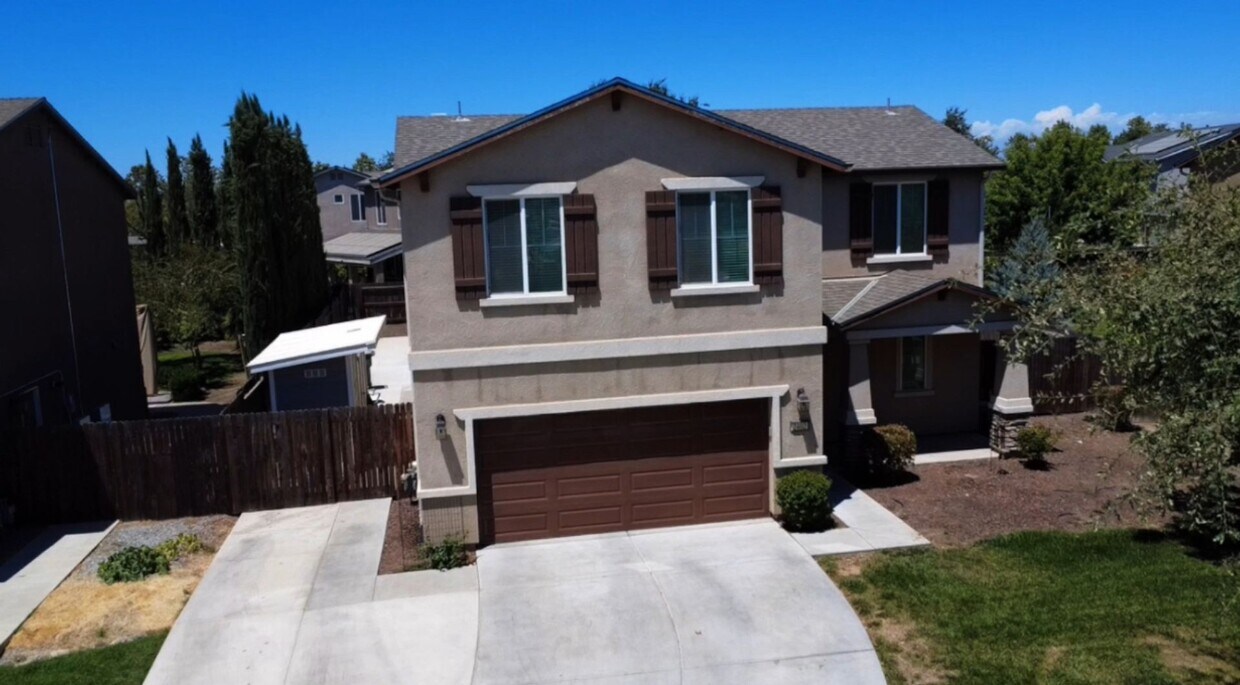 Foto principal - Coming Soon. Home for Rent – Beautiful 3-B...