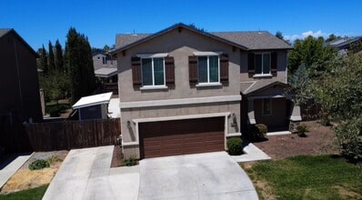 Building Photo - 2402 W Sedona Ave