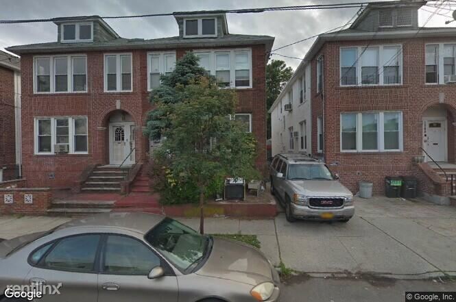 Primary Photo - 3 br, 1 bath Apartment - 1550 E 34th St Apt 2