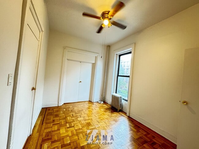 Building Photo - 1047 Bedford Ave