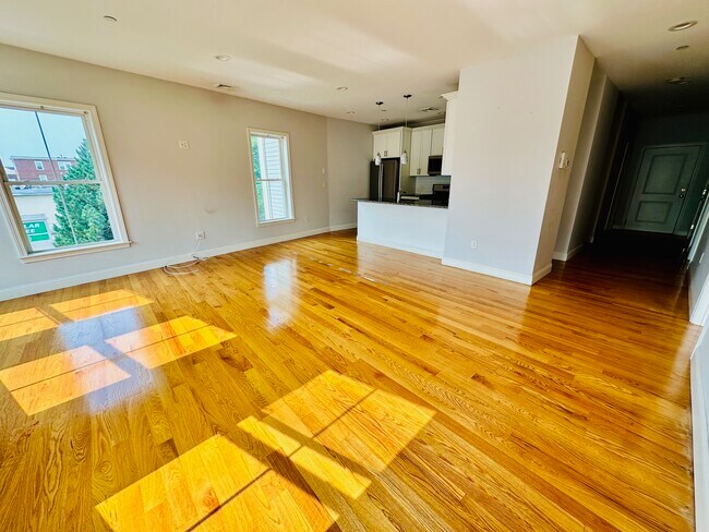 Foto del edificio - 15 Dana Ave