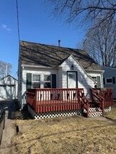 Building Photo - 727 Dundee Ave