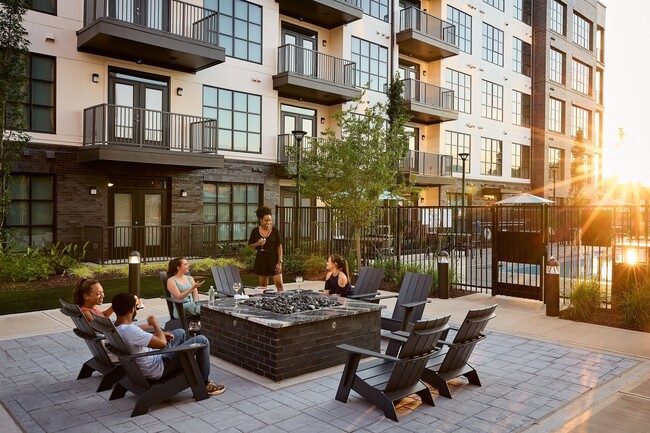 565 Hank by Windsor offers plenty of gathering spaces for our residents and their guests. - 565 Hank by Windsor