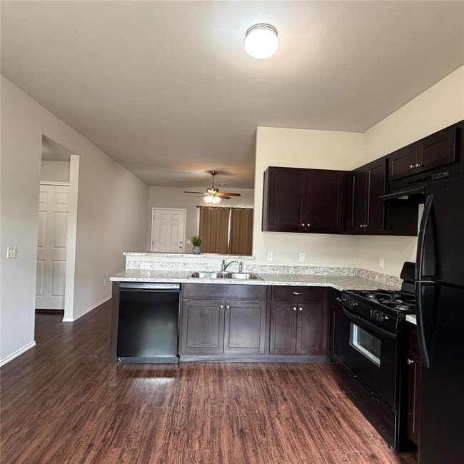 Foto del edificio - 2044 Autumn Way