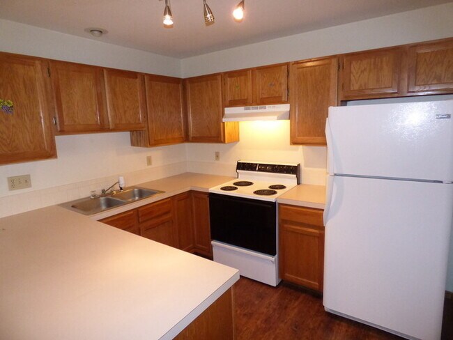 Foto del edificio - Lovely 3 Bed/2.5 Bath Townhome in Southwes...