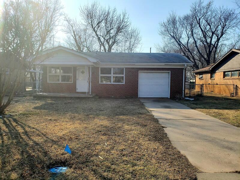 Primary Photo - 255 N Sunnyside