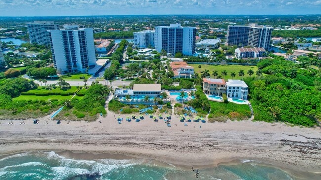 Foto del edificio - 4740 S Ocean Blvd