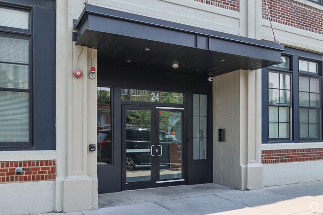 Entrance - 24 Mount Vernon Apartments