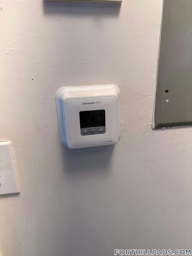 Building Photo - 44 Vale St