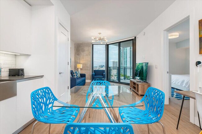 Foto del edificio - 460 NE 5th St