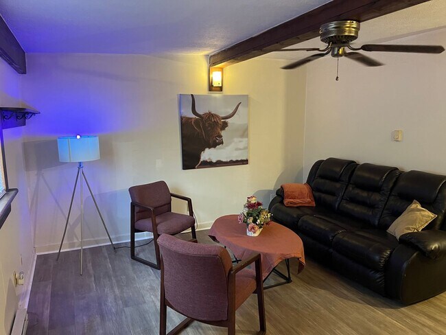 Foto del edificio - 233 S 4th St