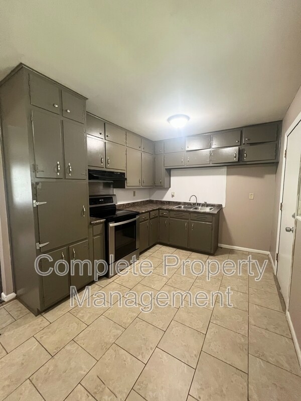 Foto del edificio - 412 19th Terrace NE