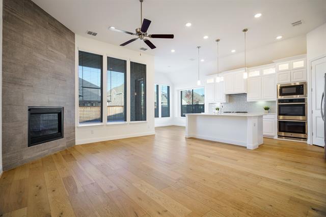 Foto del edificio - 7470 Sanctuary Dr