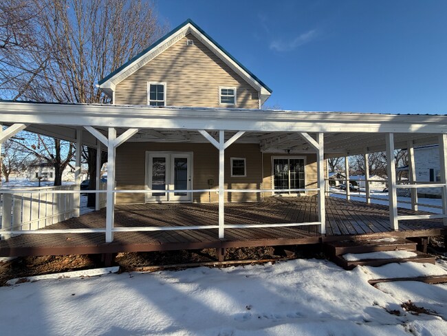 Foto del edificio - 321 Main St