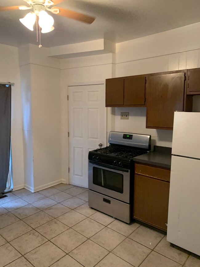 Building Photo - 2616 Larkins Way
