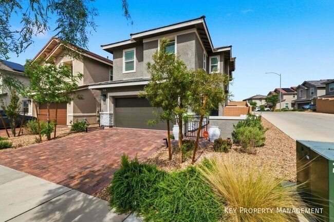 Foto del edificio - 694 Monroe Hl Pl