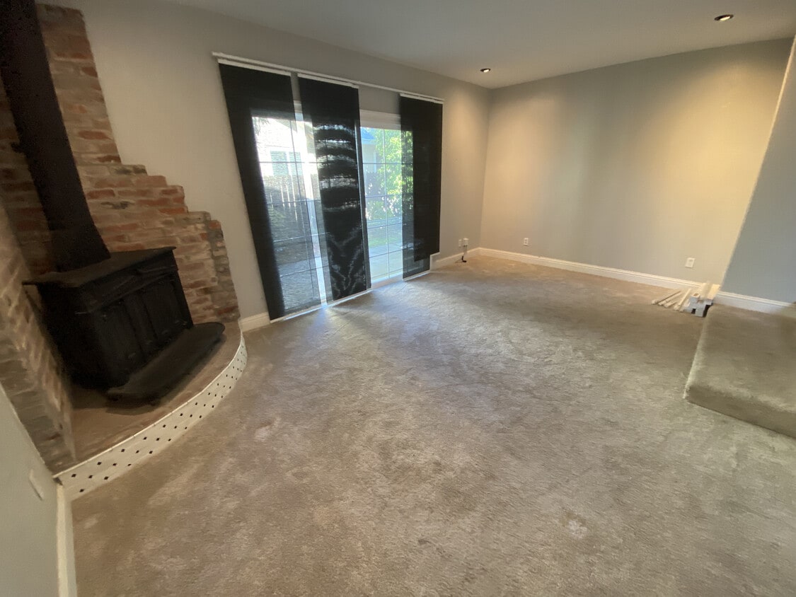 1044 Canna Way, West Sacramento, CA 95691 House for Rent in West