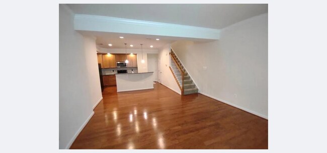 Foto del edificio - 7308 Brunson Cir