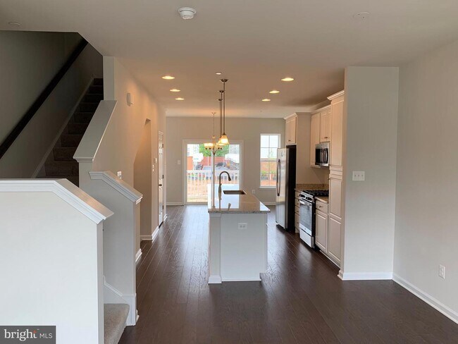 Foto del edificio - 12608 Brickyard Blvd