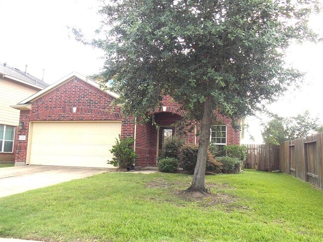 Foto del edificio - 6130 Carver Pines Dr