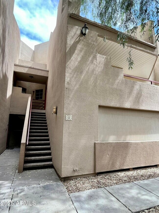 Foto del edificio - 4850 E Desert Cove Ave