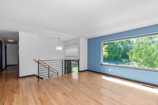 Foto del edificio - 126 NW 104th St