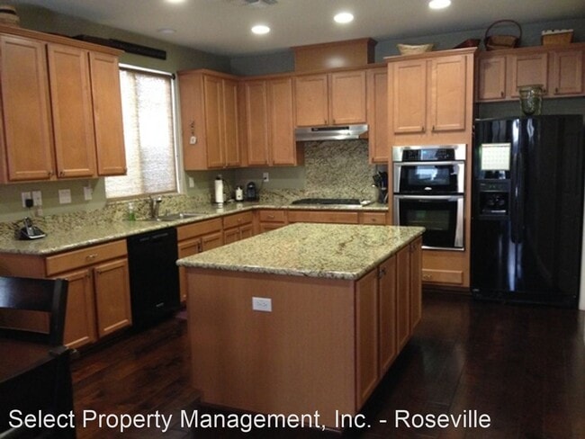 Building Photo - 4 br, 3.5 bath House - 1624 Abilene Circle