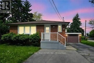 Building Photo - 130 W 34th St