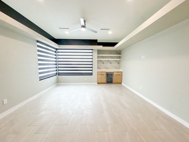 Building Photo - 4602 Juniper Cir