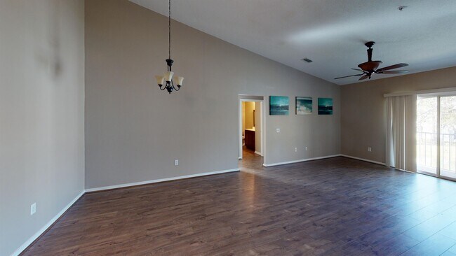 Building Photo - 6112 Maggies Cir
