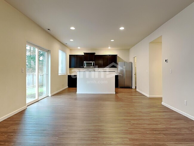 Foto del edificio - 11022 191st St Ct E