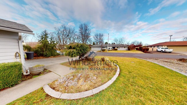 Foto del edificio - 2257 Granite Dr