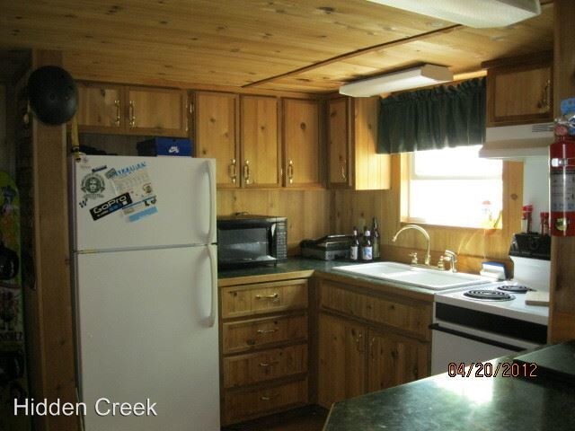 Building Photo - 771 Rainbow Mountain Rd