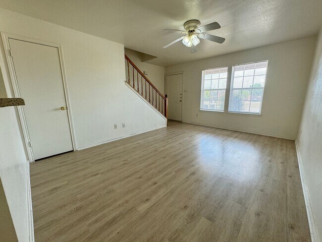 Foto del edificio - 3608 Malibu Ln