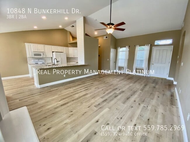 Building Photo - 10848 N Bunker Hill Dr