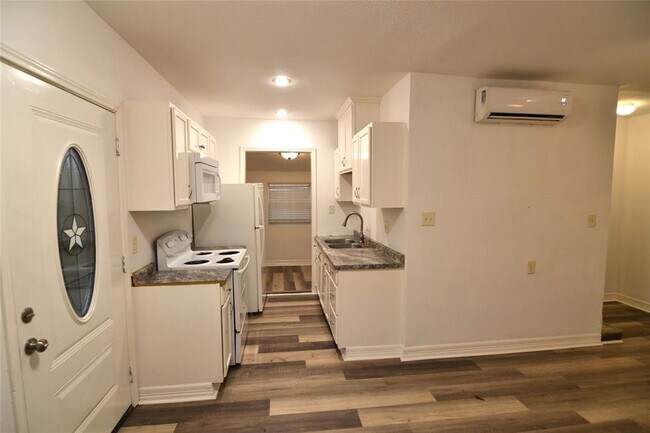 Foto del edificio - 1-212 Graham St