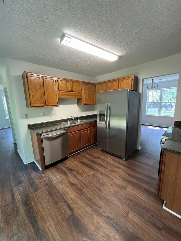 Foto del edificio - 5906 Black Bear Ct