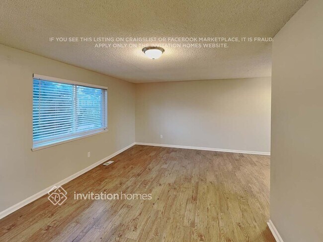 Foto del edificio - 11348 Lamar St