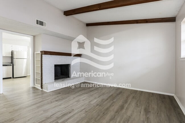 Building Photo - 214 Randall Dr