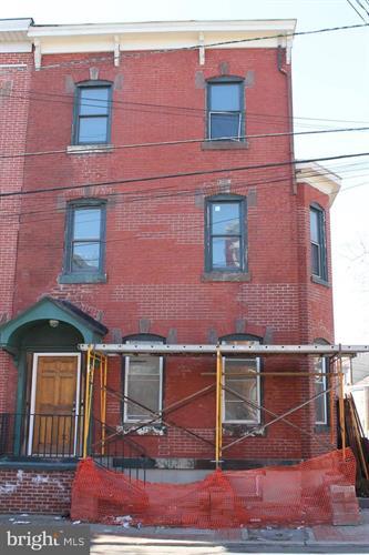 Building Photo - 301 S Clinton Ave