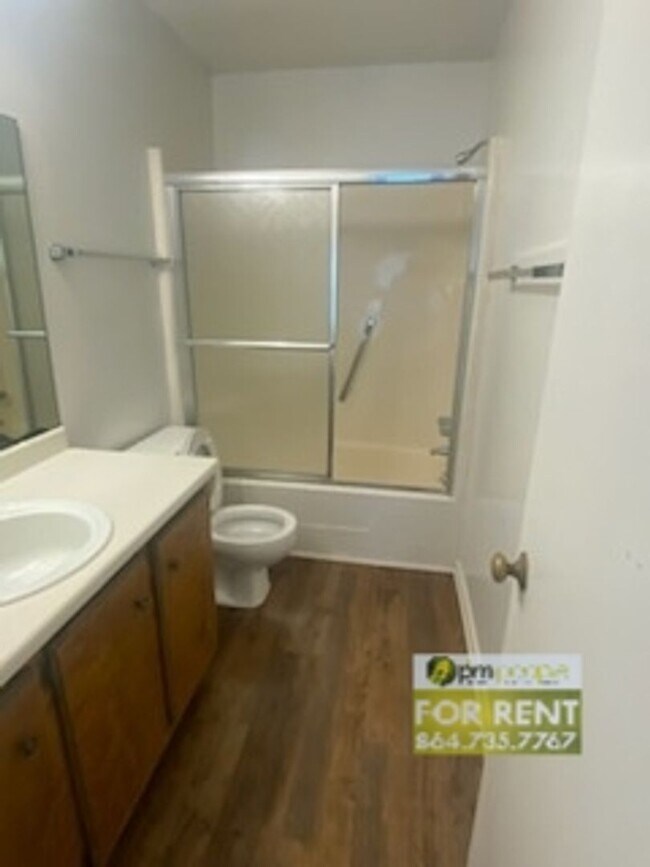 Foto del edificio - 6 Pointer Ln