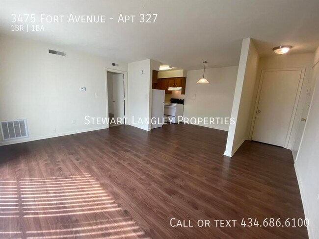 Building Photo - 3475 Fort Ave