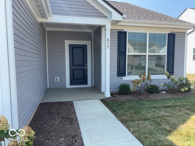 Foto del edificio - 817 Oyster Bay Dr
