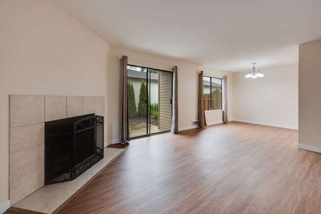 Foto del edificio - 11727 93rd Ave NE