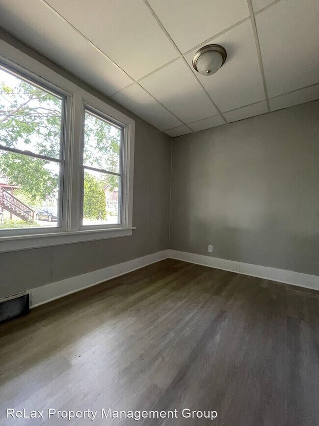 Building Photo - 4 br, 1.5 bath House - 815 13th St S