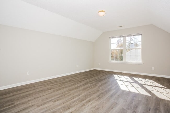 Building Photo - Stunning 4 Bedroom Home in Easley