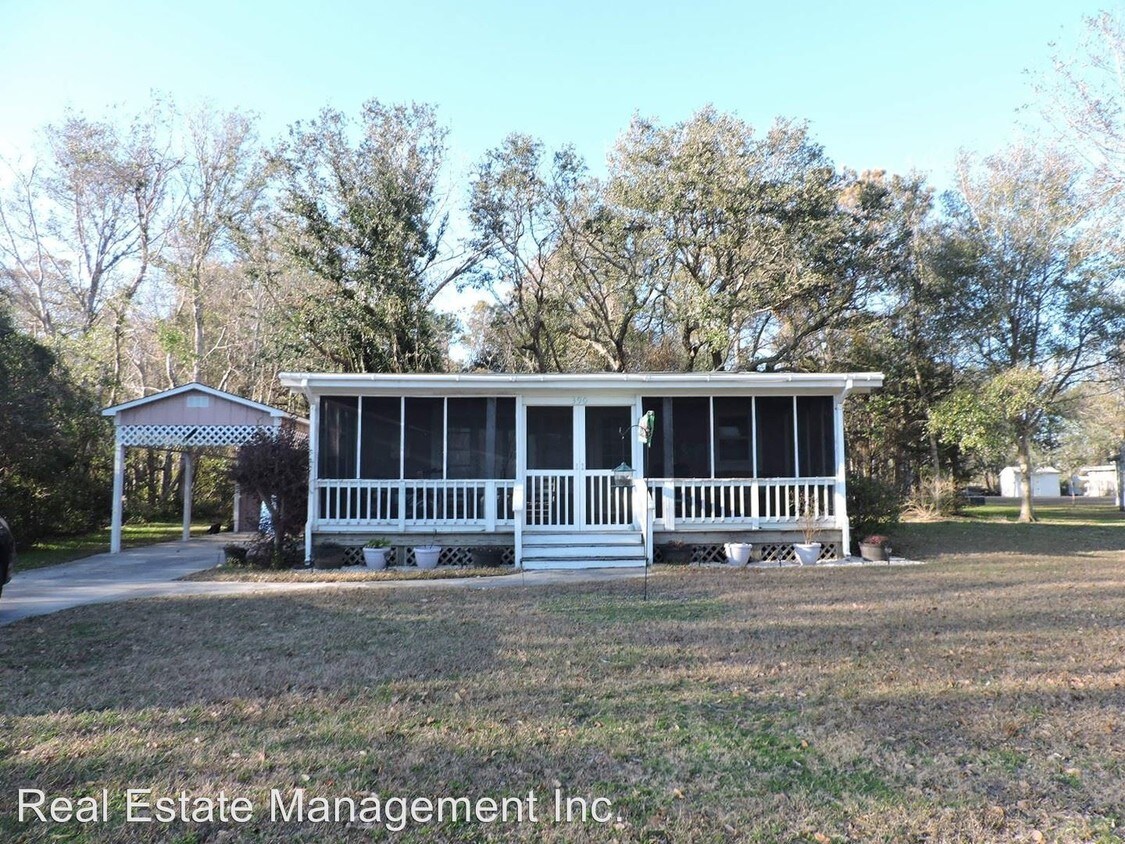 Primary Photo - 2 br, 1.5 bath House - 390 Pearson Cir