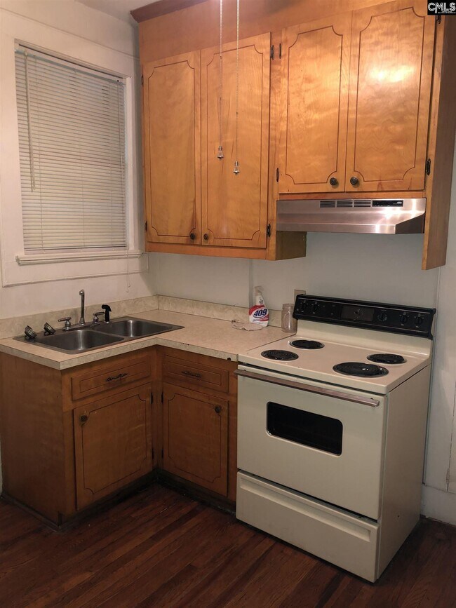 Foto del edificio - 205 S Pickens St